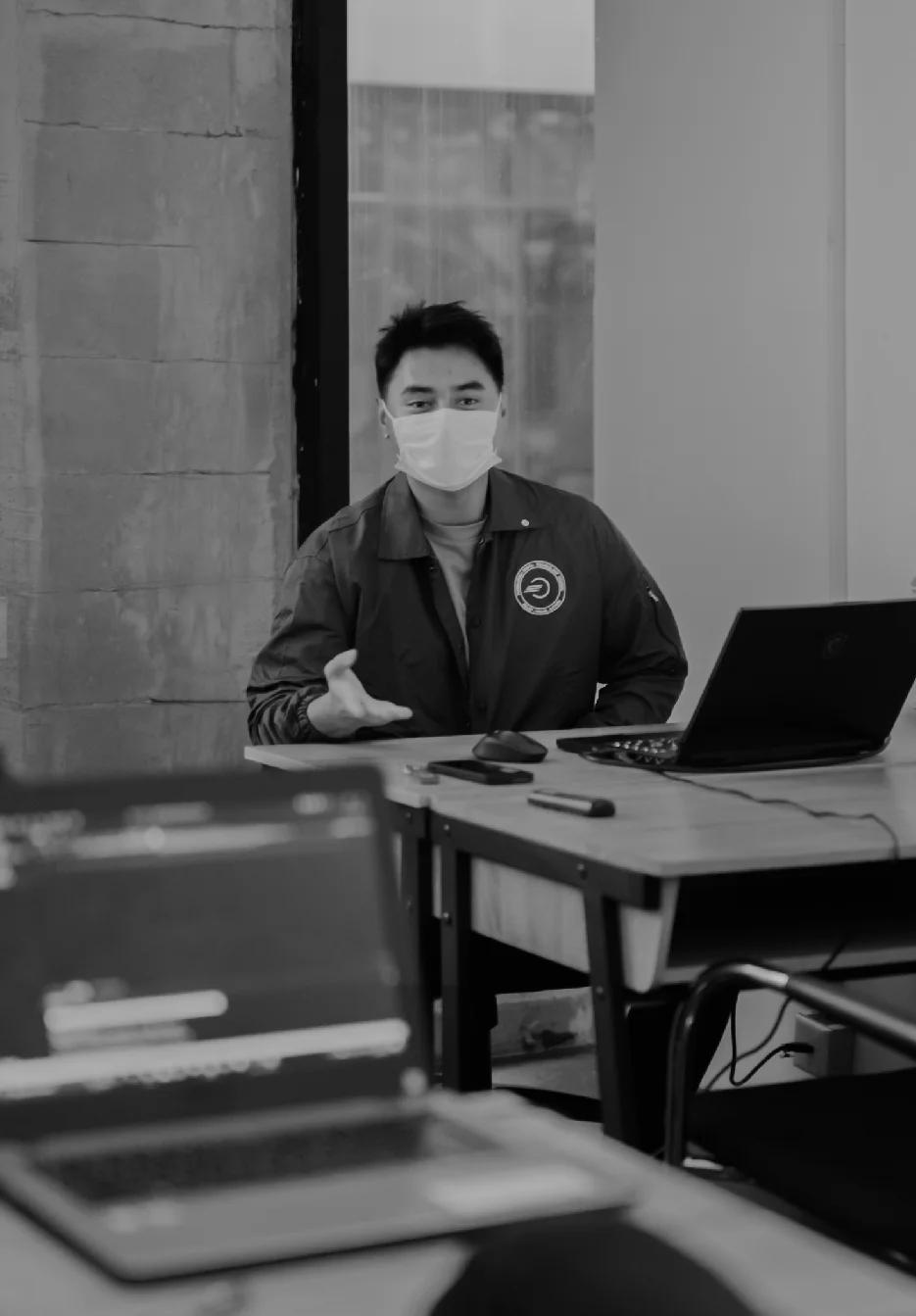 scholarship-image-2